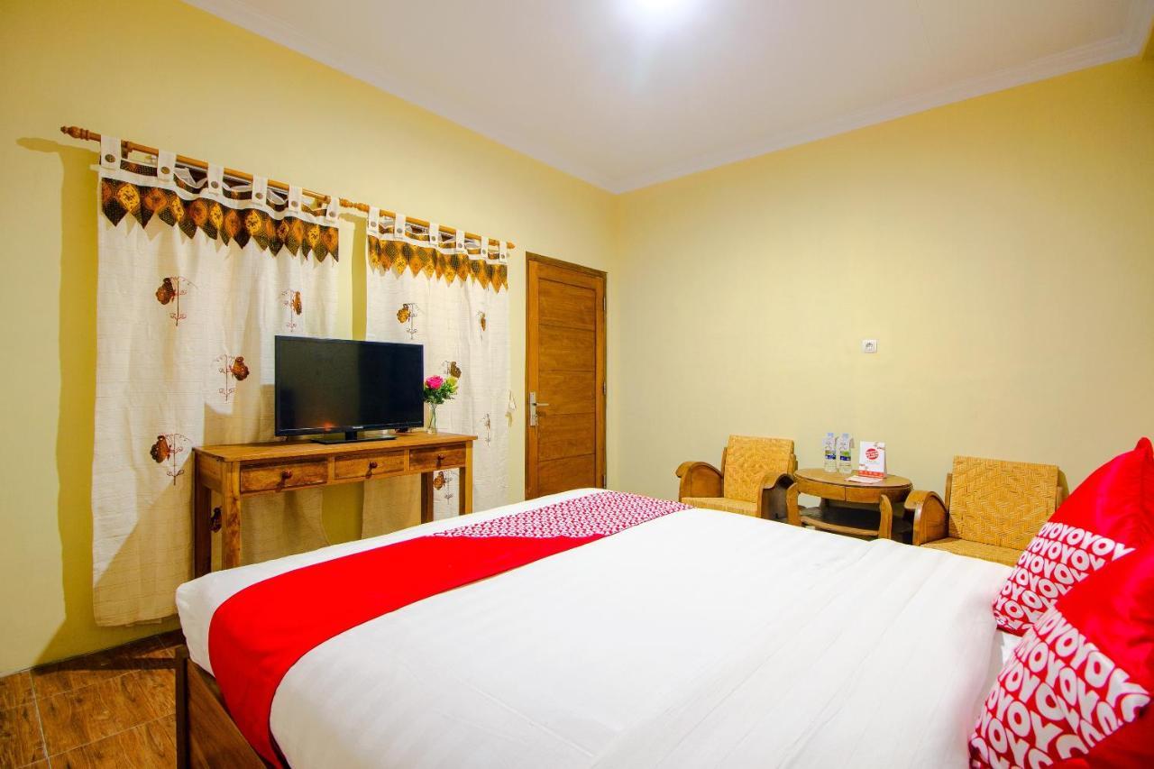 Oyo 2047 Opak Village Bed & Breakfast Bantul Exterior foto